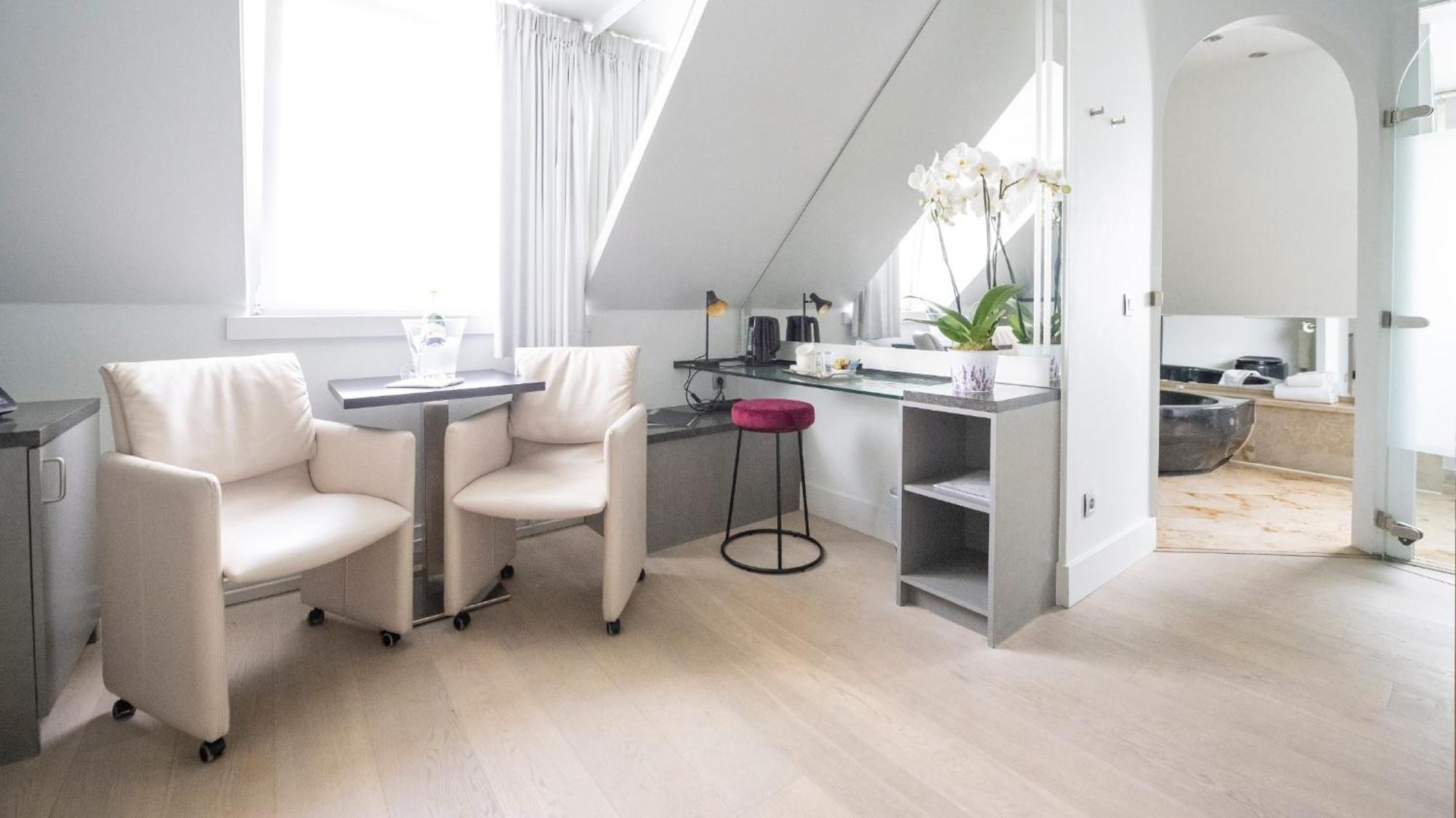 Hostellerie Klokhof 코르트레이크 외부 사진
